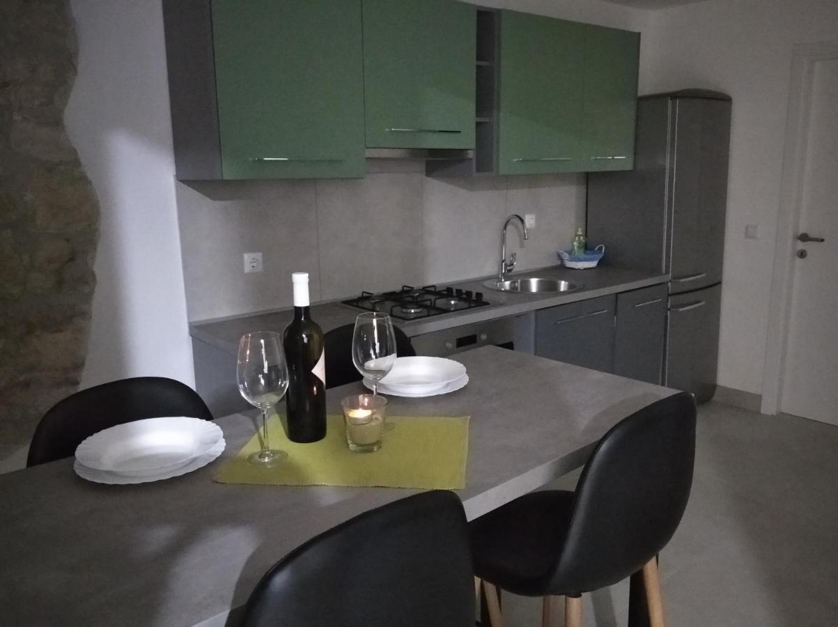 Apartman Lari Vižinada Dış mekan fotoğraf
